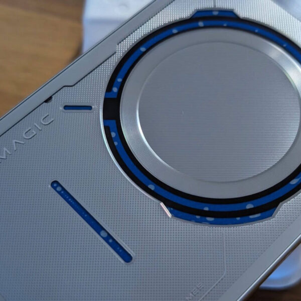 This next-gen Android gaming tablet could keep peak performance with liquid cooling