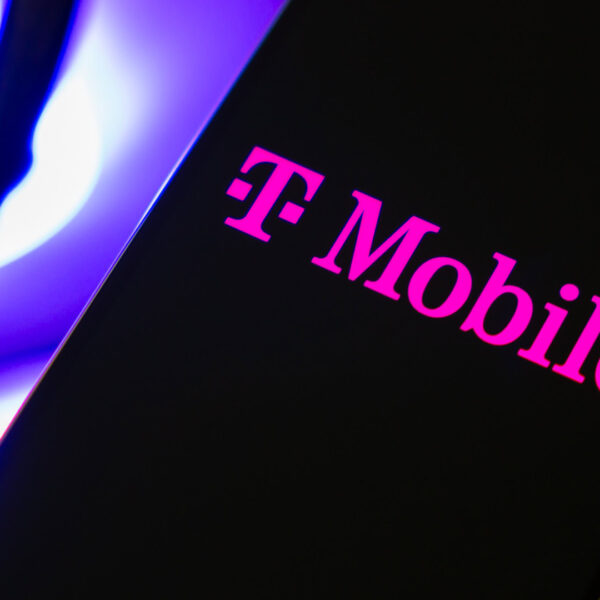 T-Mobile may start using QR codes to streamline device pickup