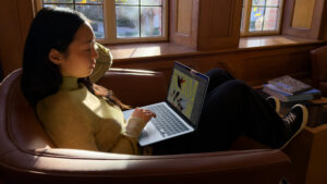 The new Apple MacBook Air M5 plummets to&hellip;