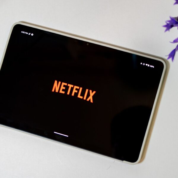 Even Netflix is getting in on vertical videos, mobile app redesign gets discussed