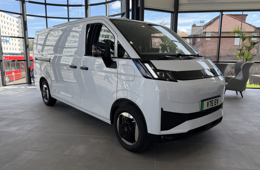 Farizon V7E is stripped-back, urban-focused van for under £30k