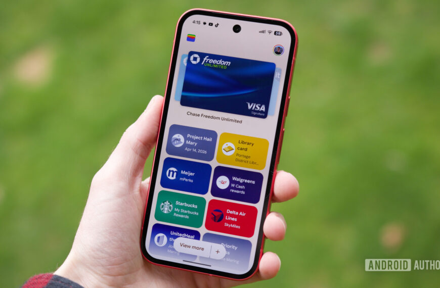 I tried the redesigned Google Wallet app, and it fixes my 2 biggest complaints