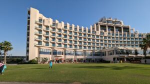 Google’s hotel price tracker just learned a useful&hellip;