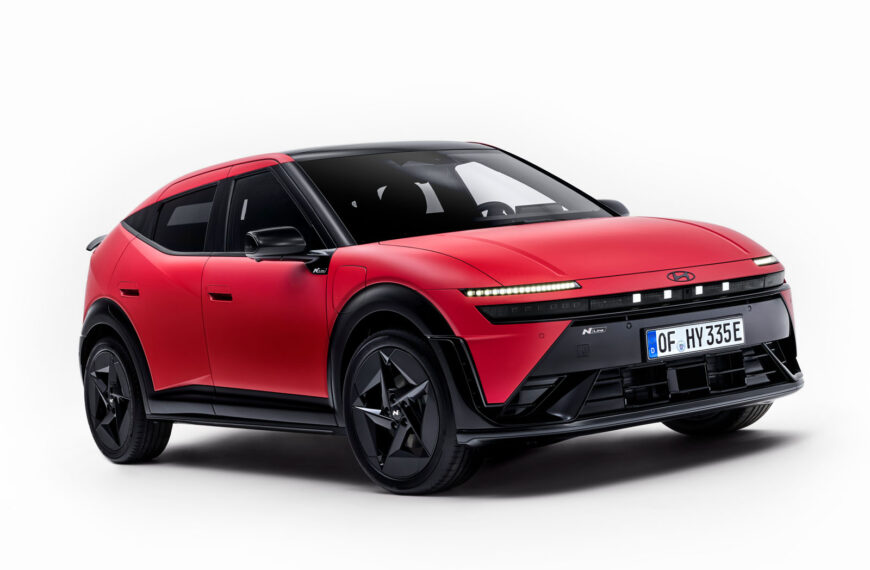 Hyundai Ioniq 3 is radical £25k ‘aero-hatch’ to fight Renault 5