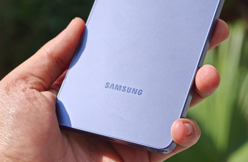 This Samsung Wallet feature might stop working if you don’t update Play Services