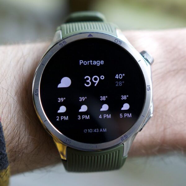 OnePlus Watch 4 leak reveals colors and global availability