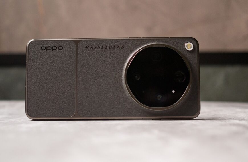 I went hands-on with the OPPO Find X9 Ultra, and it may just be the camera phone of 2026