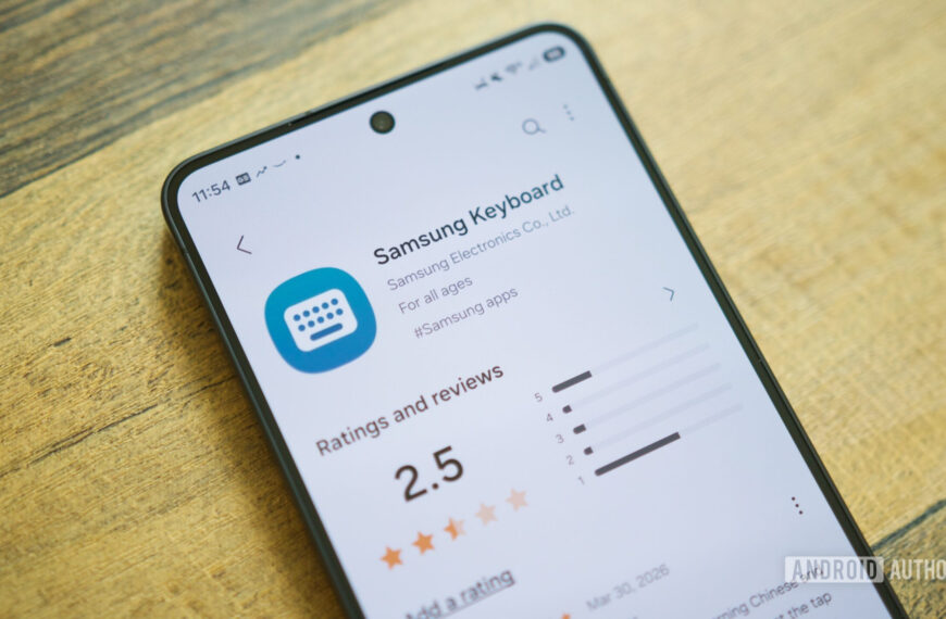 I tried using Samsung Keyboard again, and it’s still hot garbage